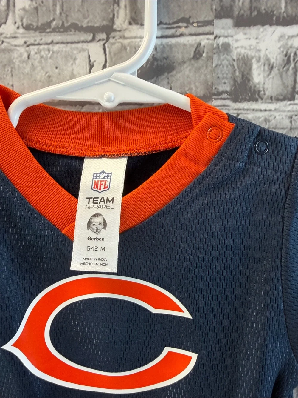 NWT NFL Chicago Bears Infant Bodysuit in Navy and‎ Orange